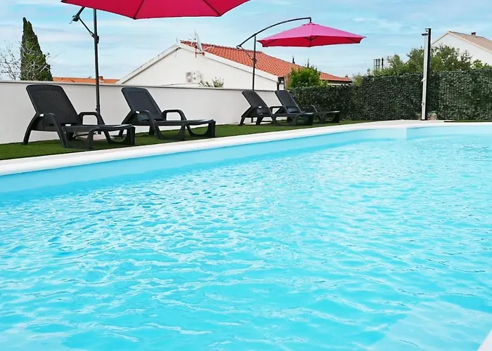 Mihovilovic - 50 M From