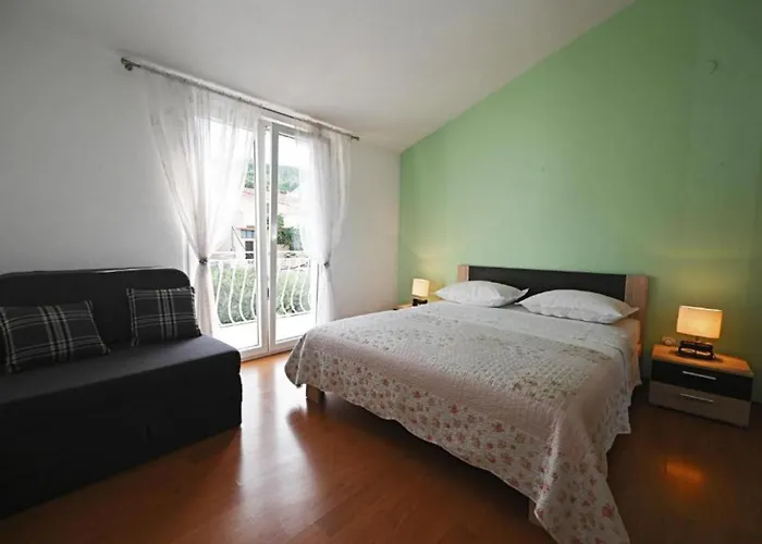 Apartamento Mihovilovic - 50 M From Slatine