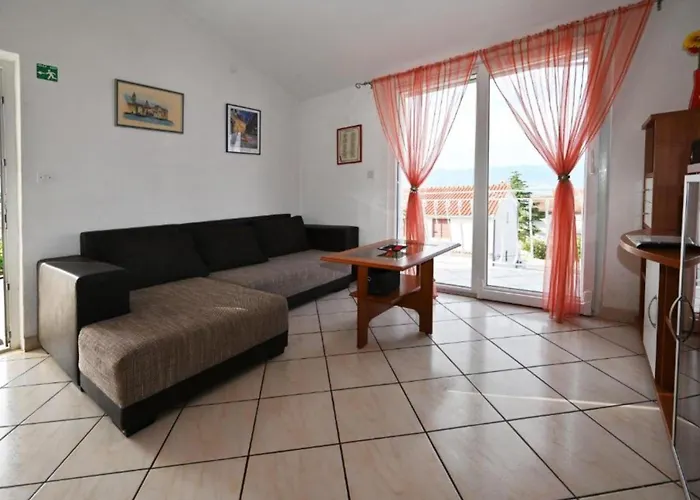 Apartamento Mihovilovic - 50 M From