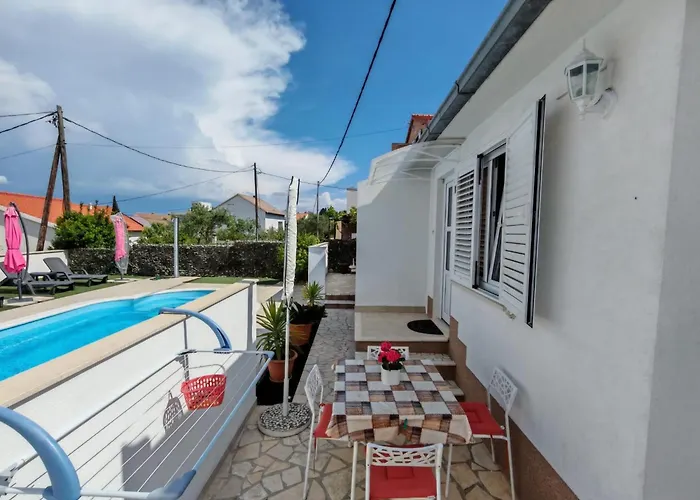 Mihovilovic - 50 M From * Slatine
