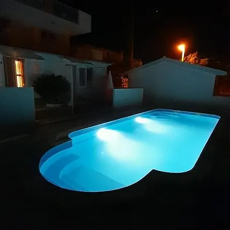 Mihovilovic - 50 M From *