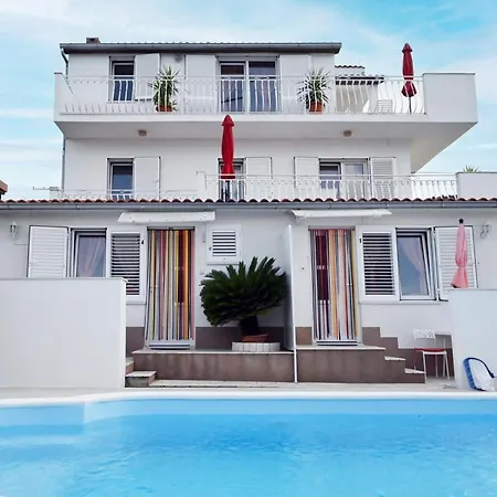 Mihovilovic - 50 M From