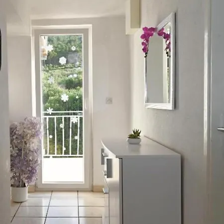 Appartement Mihovilovic - 50 M From